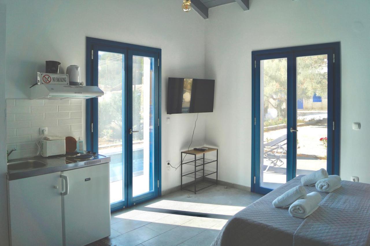 Throisma Studios With Private Pool & Parking Άσσος Εξωτερικό φωτογραφία